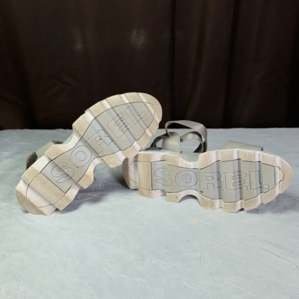 Sorel  Kinetic Sandals Womens Size 9.5 Ankle Strap Wedge Gray Y2K NL3567-082